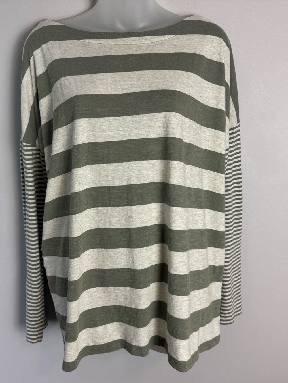 J. Jill Cotton Olive Green and Cream Striped Long Sleeve Tee Size Large